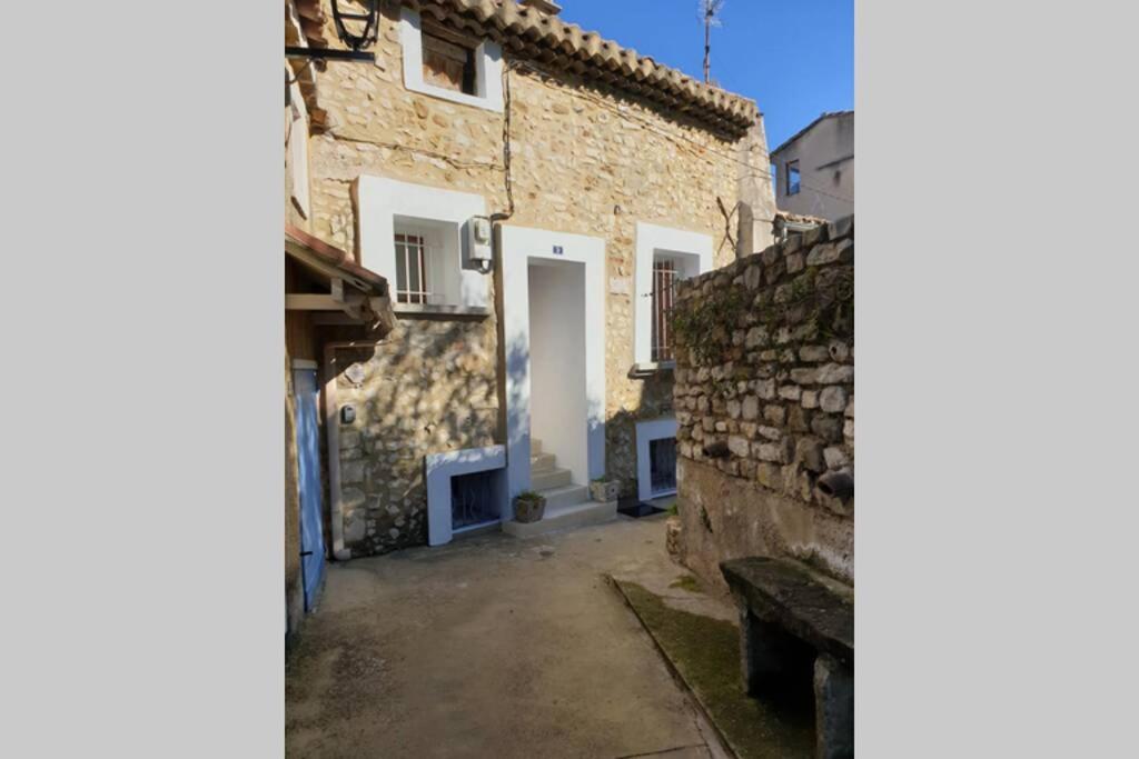 Gite De L'Eglise Sablet Екстер'єр фото